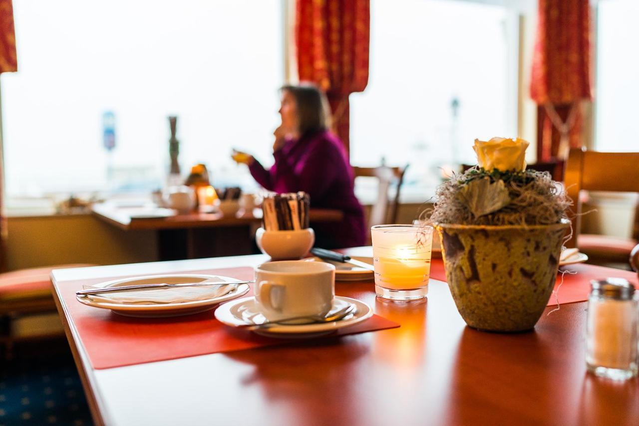 Strandhotel Ostfriesenhof Borkum Esterno foto
