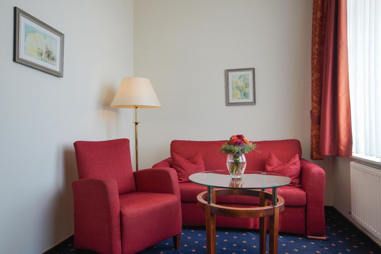 Strandhotel Ostfriesenhof Borkum Esterno foto