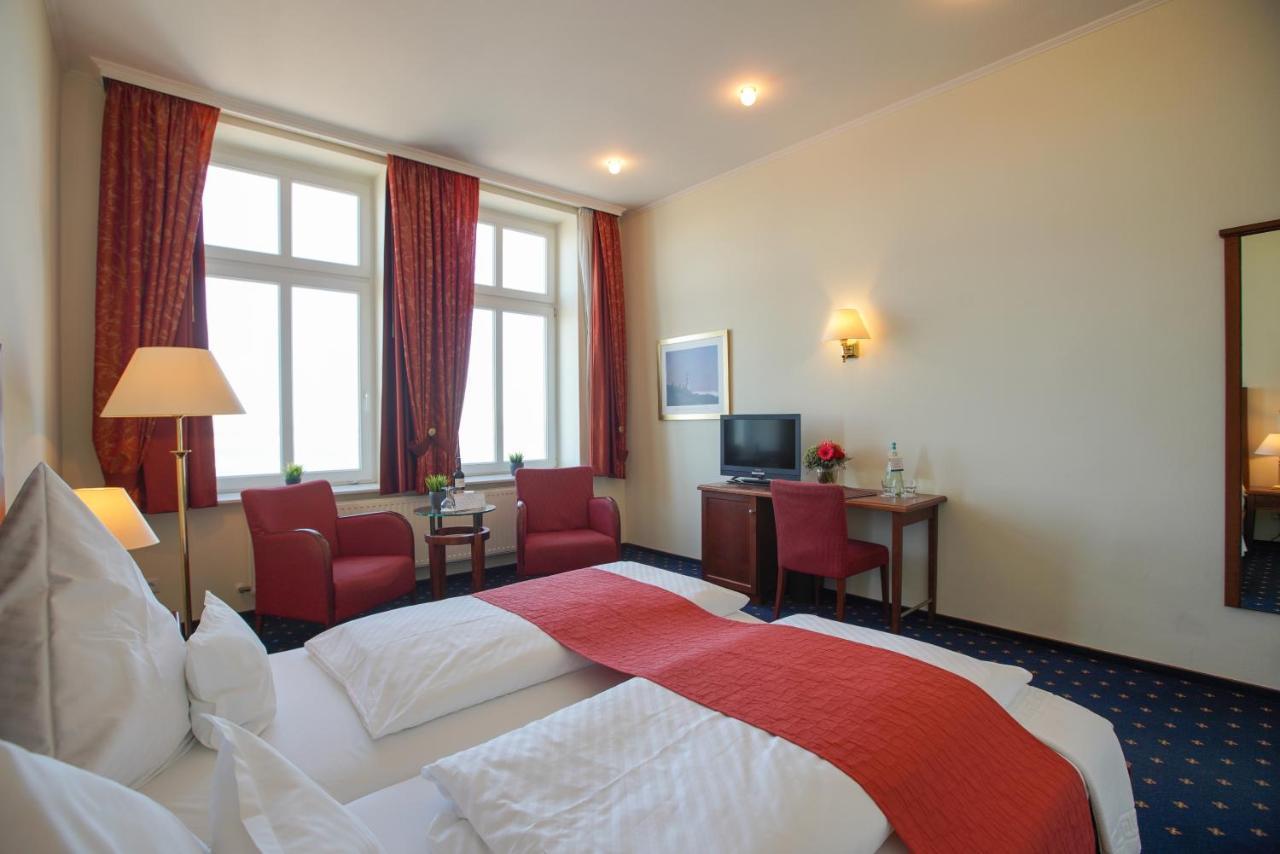 Strandhotel Ostfriesenhof Borkum Esterno foto