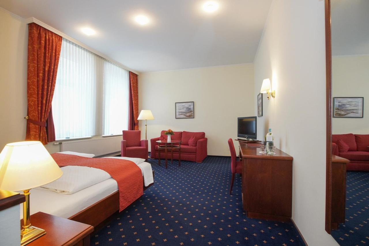 Strandhotel Ostfriesenhof Borkum Esterno foto